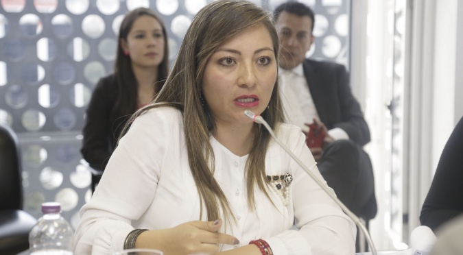 Acción Legislativa - 1era. Emisión Entrevista a asambleísta Ana Belén Marín