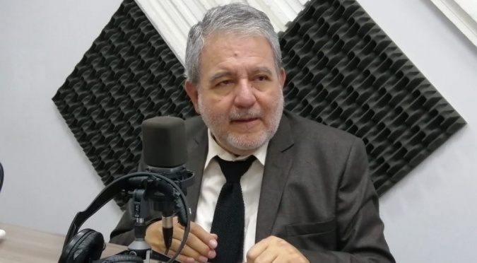 Luis Verdesoto: Juicio político a la presidenta del CNE 