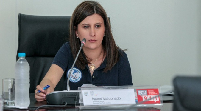 Isabel Maldonado: programas sociales ¨Las Manuelas" y "Mis Mejores Años"