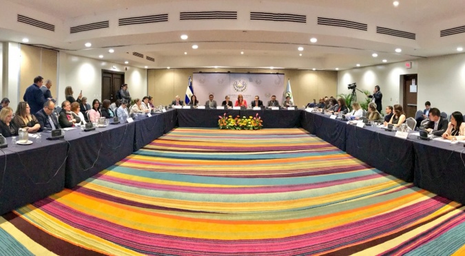 El Salvador: sesiones de Parlatino