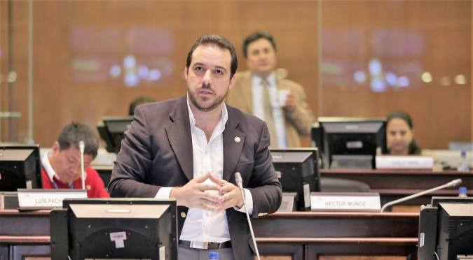 Roberto Gómez: Juicio político al Fiscal Carlos Baca 